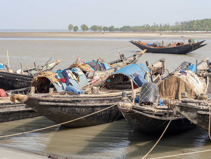 Boats_OM01604