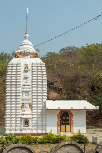 Shrine2_OM52384
