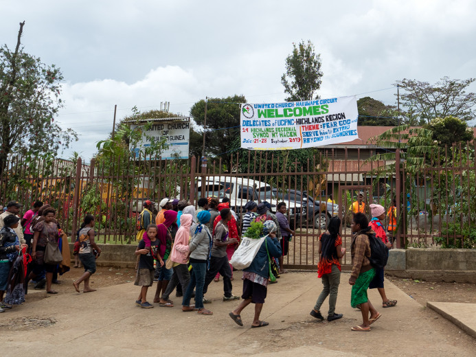 UnitedChurchPNG_OM70377