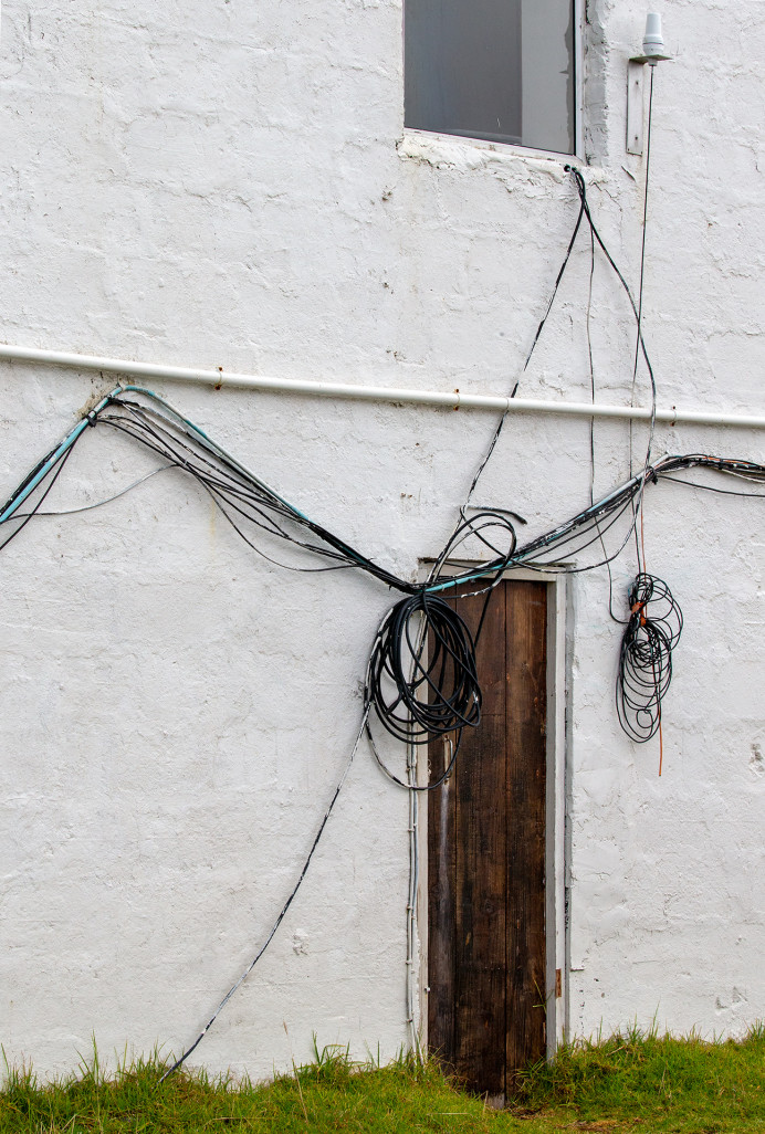 TDC_WiresAndDoor_1X33721